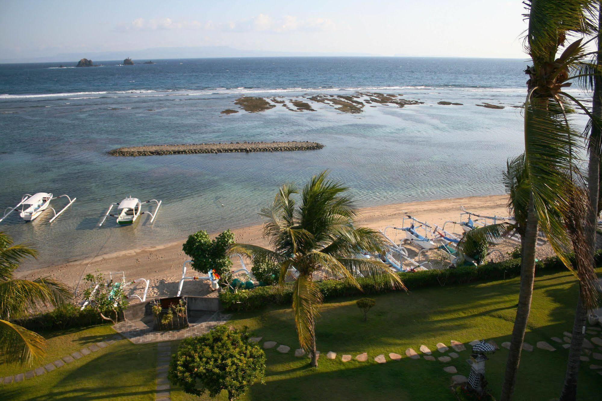Hotel Genggong 4*